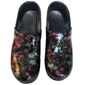 Dansko Floral Nursing Clogs Size 29 Fits Shoe Size 9
